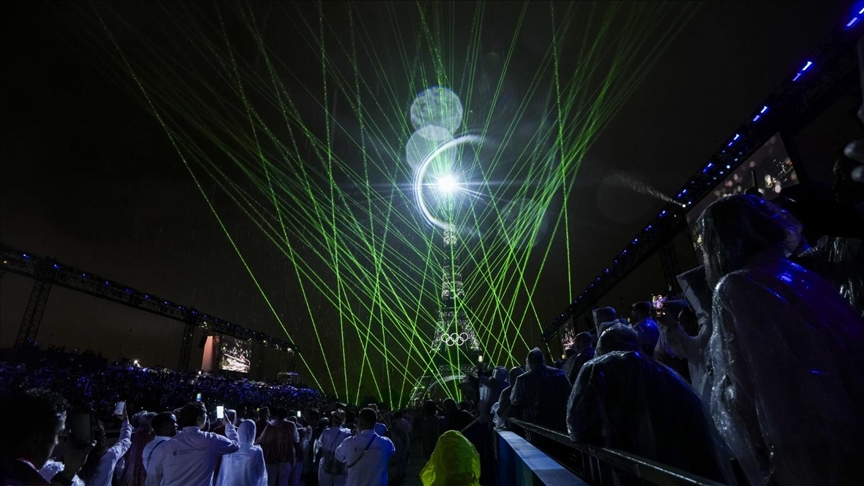 JO Paris 2024 : La cérémonie d'ouverture et ses transgressions sous le feu des critiques