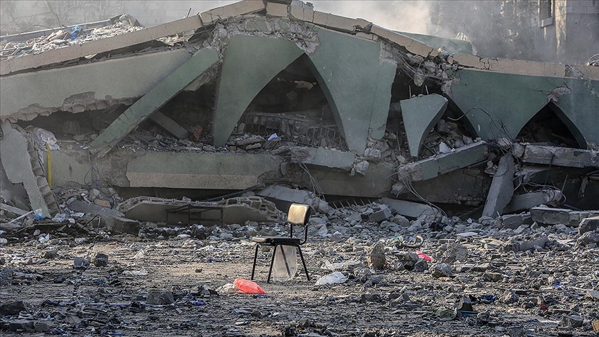 İsrail'in 296 gündür saldırılarını sürdürdüğü Gazze'de can kaybı 39 bin 324 