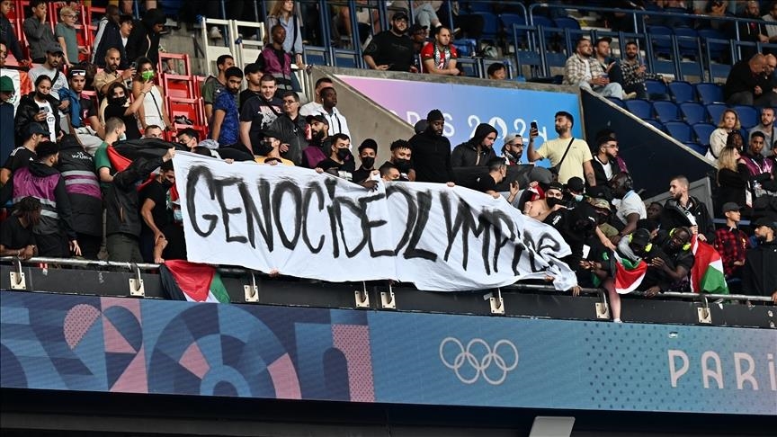"أولمبياد الإبادة".. احتجاج على حرب غزة بمباراة الباراغواي وإسرائيل