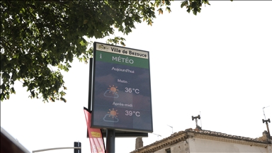 Heat wave triggers orange alert in 13 French regions