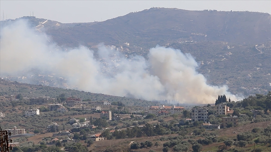 İsrail ordusu Lübnan'ın güneyine bir dizi hava saldırısı düzenledi 