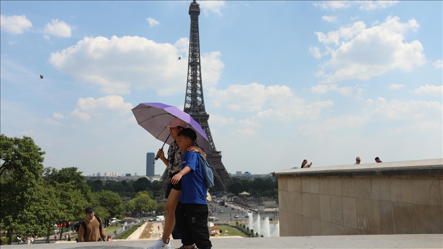 Heat wave in France triggers orange alert in 41 departments