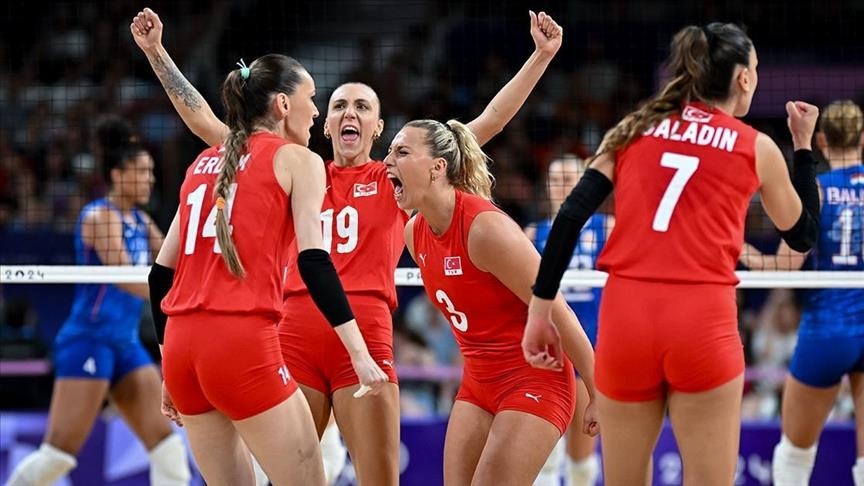 Türkiye begin Olympic volleyball campaign with win over Netherlands