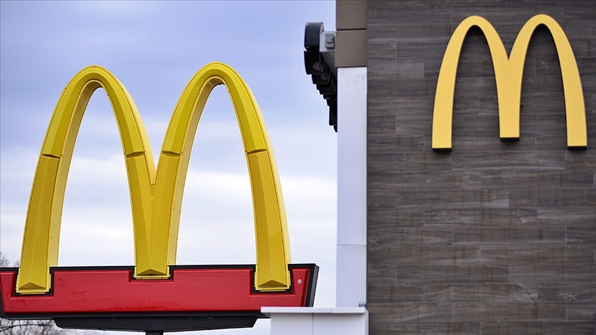 McDonald's'ın satışları 2020'den bu yana ilk kez düştü