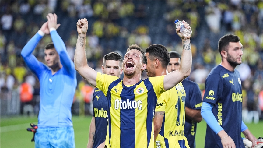 قدم.. فنربهتشه يتأهل للدور التمهيدي الثالث بدوري أبطال أوروبا