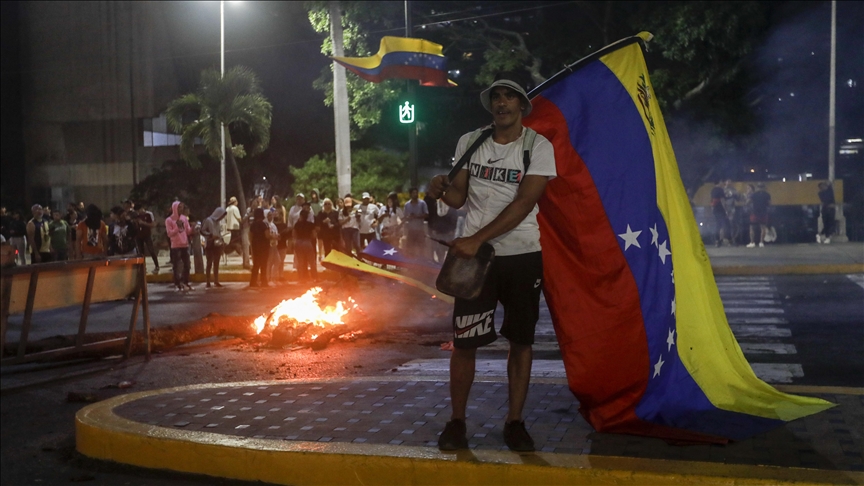 Brazil's Lula calls for audit of election results to end crisis in Venezuela