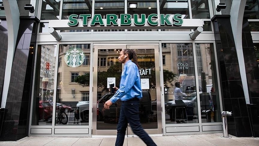 Starbucks' sales decrease for second consecutive quarter