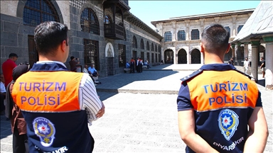 Diyarbakır'da "Turizm polisi" göreve başladı