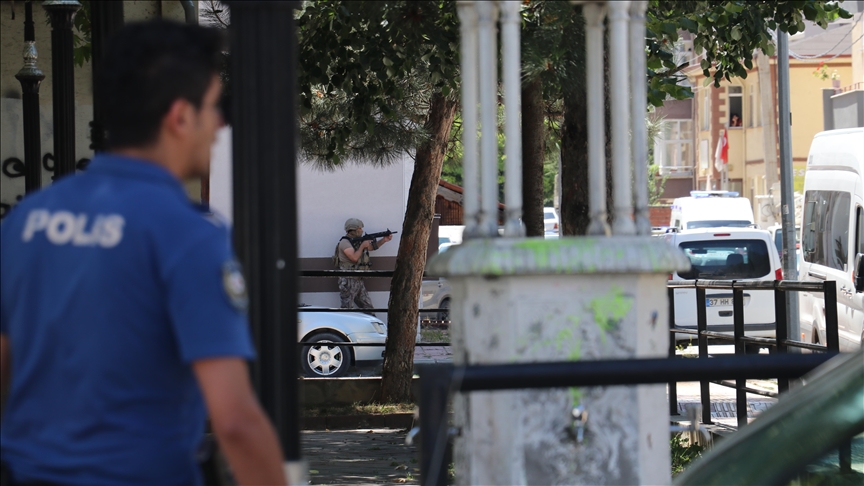 Kastamonu'da 1 polisi şehit eden diğerini yaralayan zanlı etkisiz hale getirildi