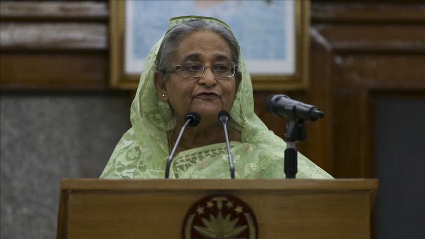 Tens of thousands demand resignation of Bangladeshi Premier Hasina