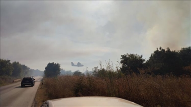 Požari i dalje bjesne Hrvatskom: Izgorjelo 800 hektara zelenih površina, na terenu 500 vatrogasaca