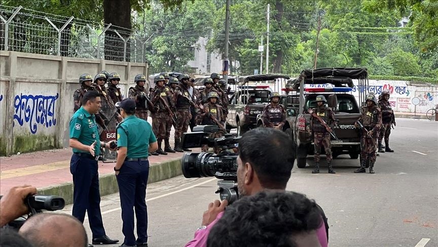 Bangladeshi students reject premier’s call for negotiation, announce non-cooperation