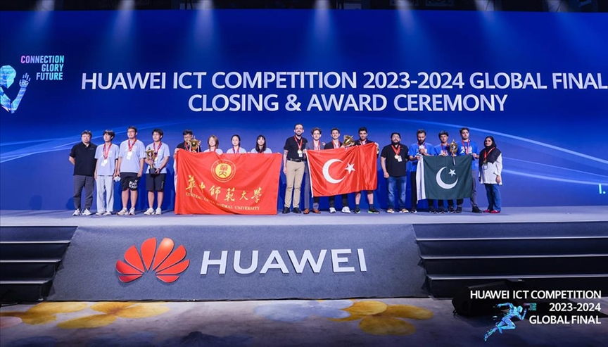 Disleksi için mobil uygulama projesi Türk öğrencilere "Grand Prize Ödülü" getirdi