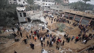 مجزرة جديدة.. 25 قتيلا في قصف إسرائيلي لمدرستين غربي غزة