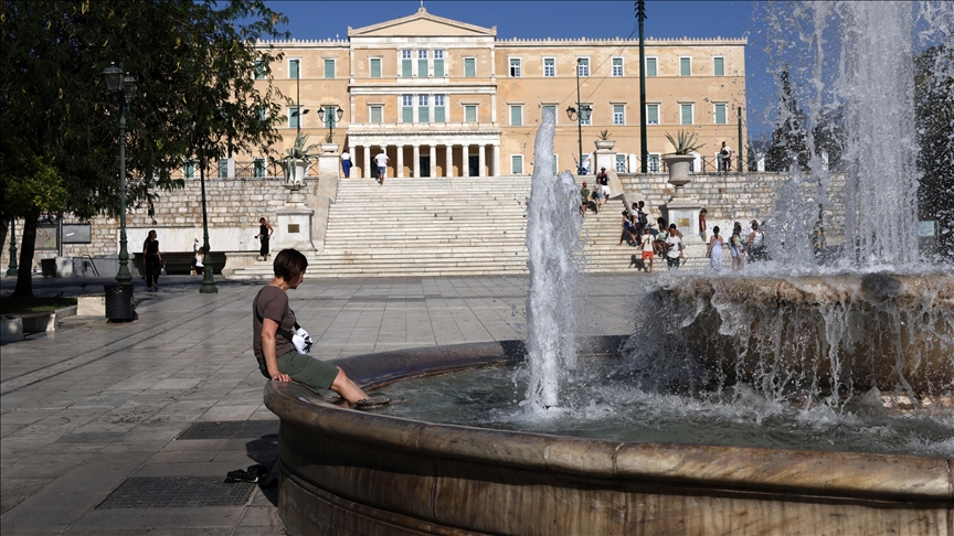 Climate change could push Athens temperatures up 3.5C after 2040: Study Climate change could push Athens temperatures up 3.5C after 2040: Study