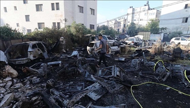 Filistin topraklarını gasbeden İsrailliler, Yusuf Makamı'na baskın düzenledi