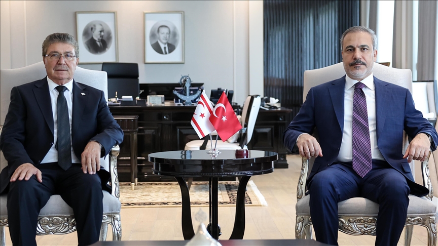 Türkiye's foreign minister meets Northern Cyprus premier