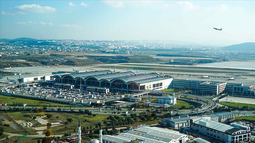 İstanbul Sabiha Gökçen Havalimanı'nda ikinci pist gece de kullanılınca saatlik kapasite 65 uçağa çıkacak
