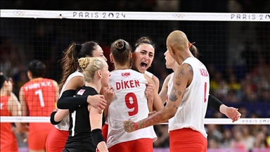 J.O. Paris 2024 / Volleyball féminin: La Türkiye se qualifie pour les demi-finales, une première historique