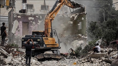 السلطات الإسرائيلية تهدم منزلا بالقدس الشرقية