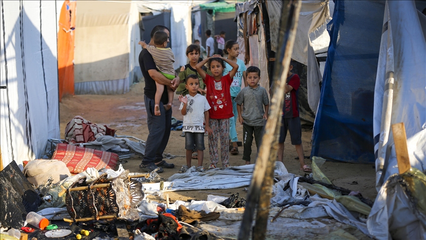 Gaza’s war-hit children face diseases in unsanitary tent camps