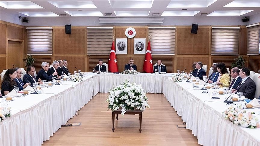 Turkish foreign minister holds meeting with Arab League ambassadors in Ankara