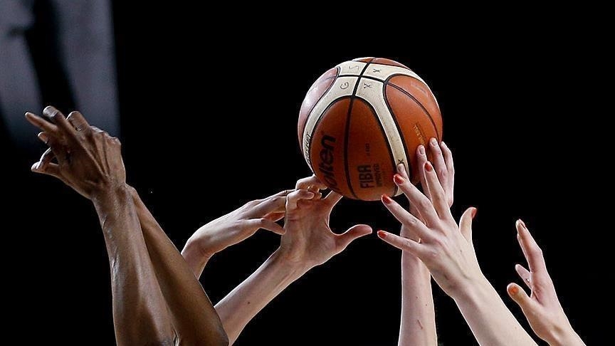 Australia advance to Olympic women's basketball semifinals