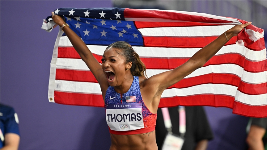 USA’s Gabrielle Thomas wins gold medal in women’s 200m final