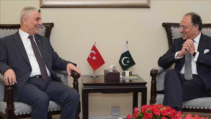 Türkiye, Pakistan discuss potential for ‘further’ bilateral economic and trade development