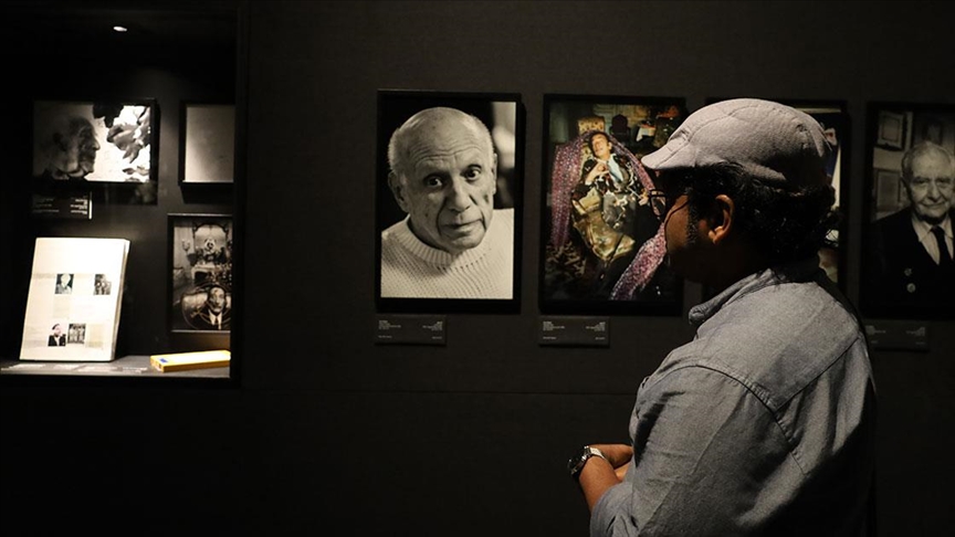 Dünyaca ünlü foto muhabiri Ara Güler'in fotoğrafları Katarlı sanatseverlerle buluştu