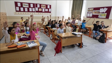 Türkiye'ye getirilen ve burada eğitim gören Filistinli çocuklar Gazze'ye dönme hayali kuruyor