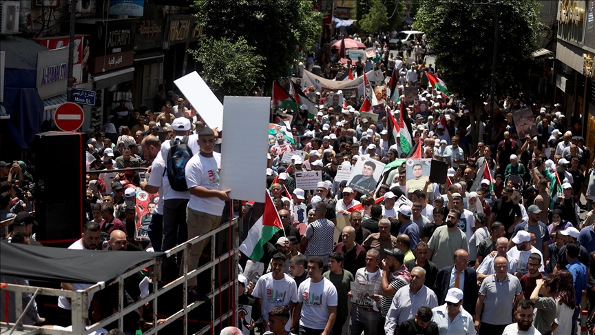 Palestinians in occupied West Bank protest, condemn ‘massacre’ at Gaza school