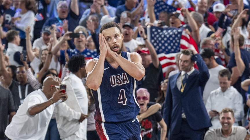 Team USA win Olympic men’s basketball gold, beating France 98-87 Team USA win Olympic men’s basketball gold, beating France 98-87