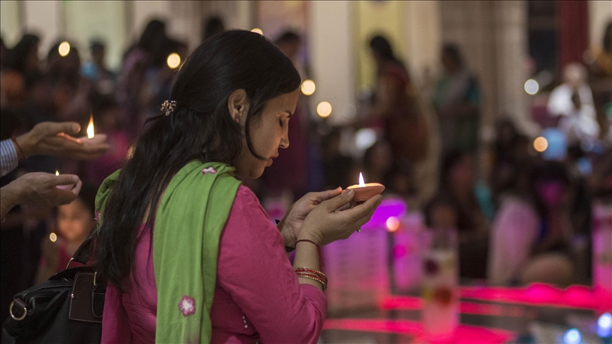 7 killed in stampede at temple in India’s Bihar state