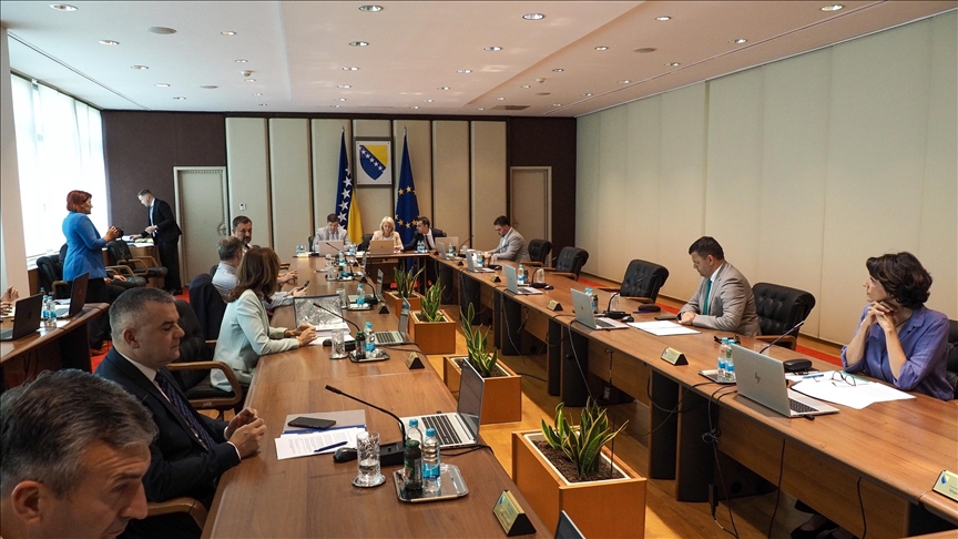 Vijeće ministara BiH zatražilo međunarodnu pomoć za gašenje požara