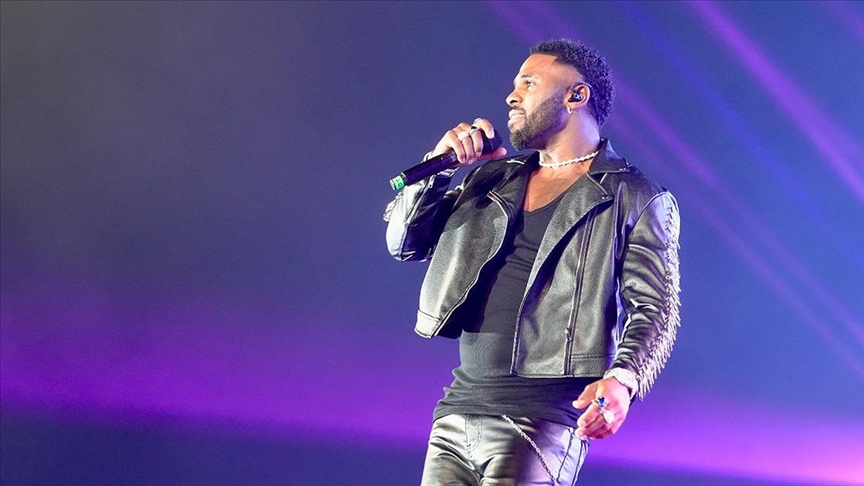 Amerikalı müzisyen Jason Derulo İstanbul Festivali'nde müzikseverlerle buluştu