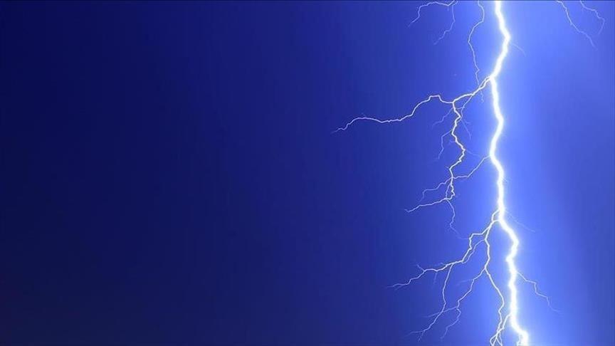 France / Orages : Un homme meurt électrocuté, le trafic ferroviaire perturbé