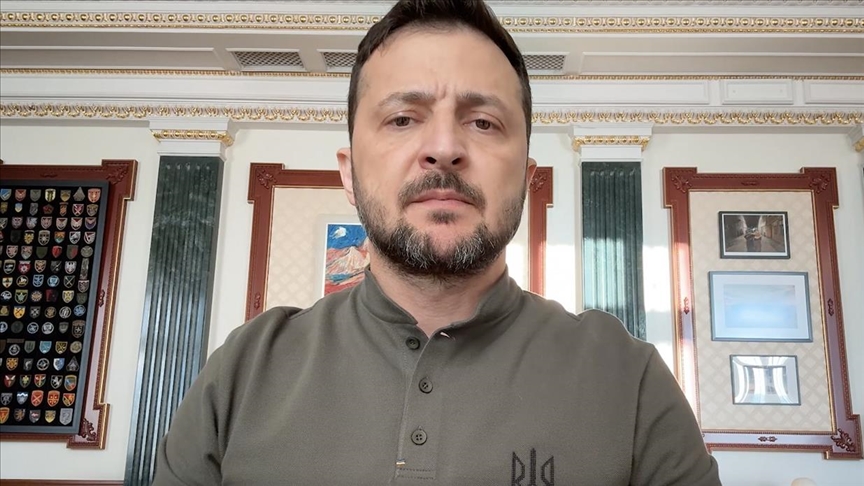 Зеленский: войска Украины в Курской области взяли в плен более 100 российских военных
