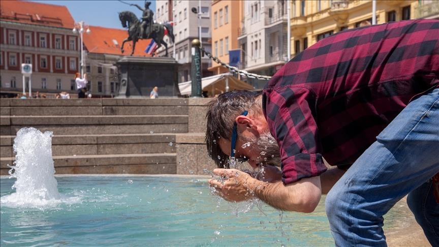 Crveno upozorenje u Hrvatskoj: U Dalmaciji ekstremno visoke dnevne temperature, i u unutrašnjosti tropske noći