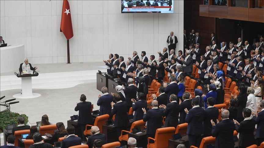 Turkish officials laud Palestinian president’s speech in parliament