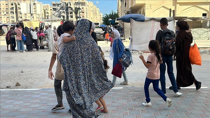 Israel ordena nuevas evacuaciones en "zonas seguras humanitarias" del centro y sur de Gaza