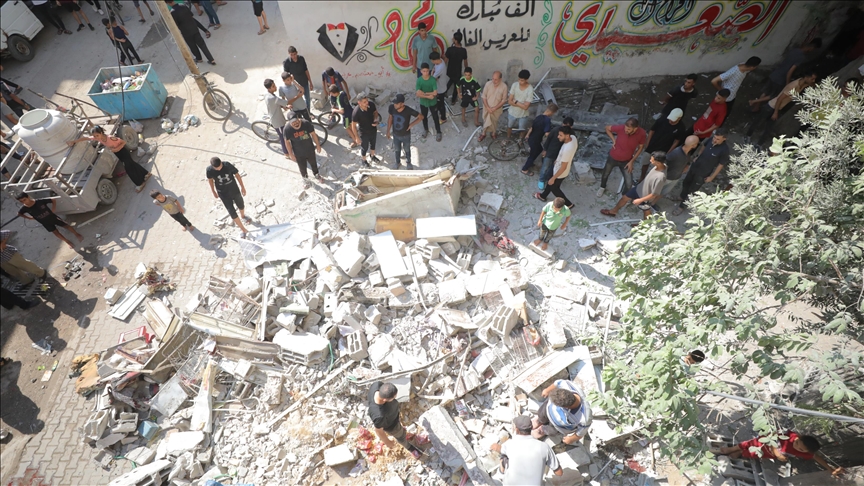 Israeli attacks kill at least 16 people in battered Gaza Israeli attacks kill at least 16 people in battered Gaza
