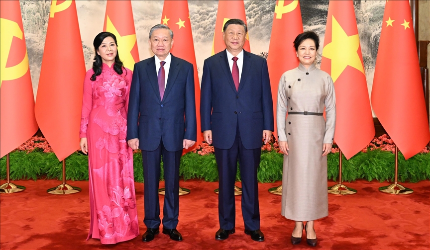 Chinese, Vietnamese leaders discuss economic, strategic, security cooperation