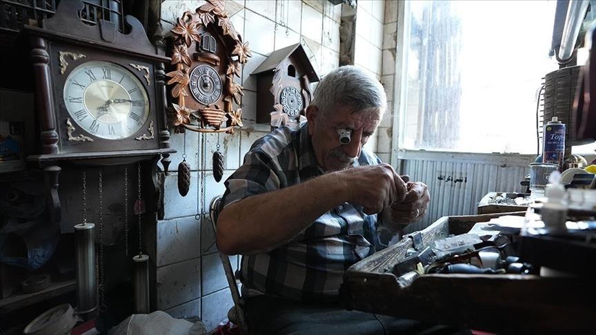 Baghdad's oldest horologist keeps time alive for 54 years