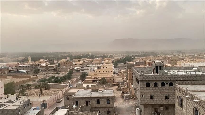 Yémen: Le groupe houthi dément avoir tenté de cibler une installation pétrolière vitale dans le centre du pays