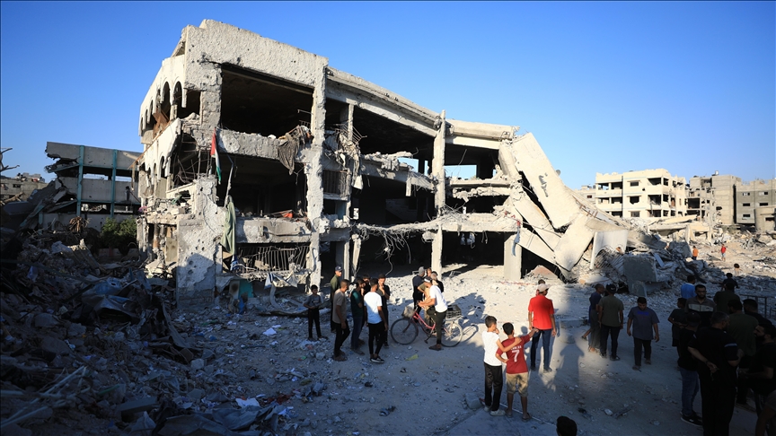 Gaza death toll surpasses 40,300 as Israeli forces kill 69 more Palestinians Gaza death toll surpasses 40,300 as Israeli forces kill 69 more Palestinians