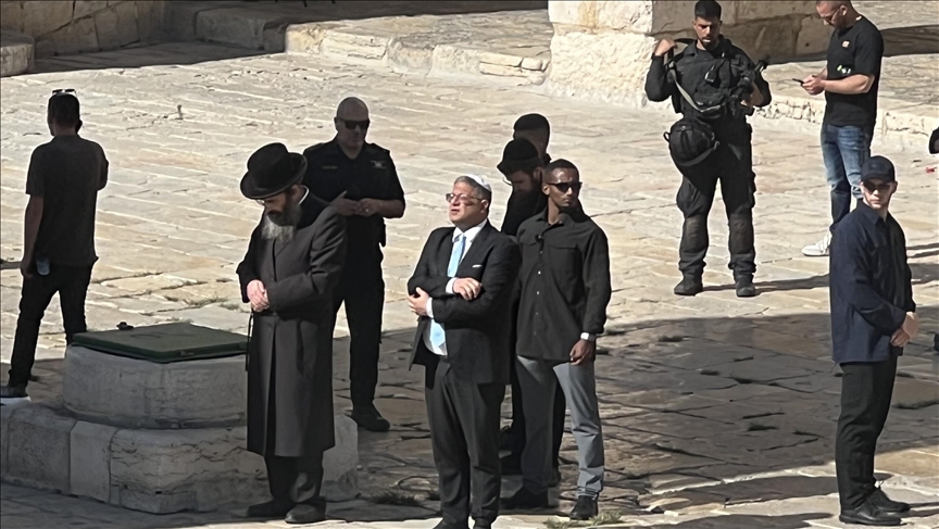 Ben-Gvir says Israeli policy allows Jewish prayers at Al-Aqsa Mosque, wants synagogue on site