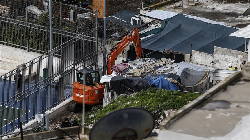 Las autoridades israelíes derriban una casa perteneciente a una familia palestina en Jerusalén Este