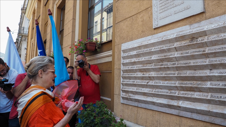 BiH: U Sarajevu obilježena 29. godišnjica stradanja građana u masakru kod Gradske tržnice