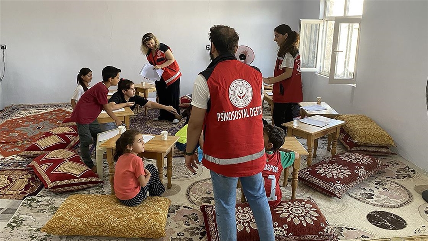 Diyarbakır'da 8 yaşındaki Narin'in kaybolduğu mahalledeki çocuklara psikososyal destek
